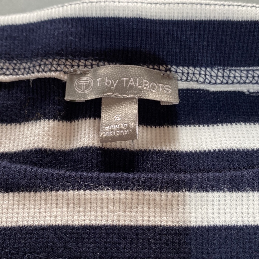 T By Talbots Knit Tunic In Size S - image 2